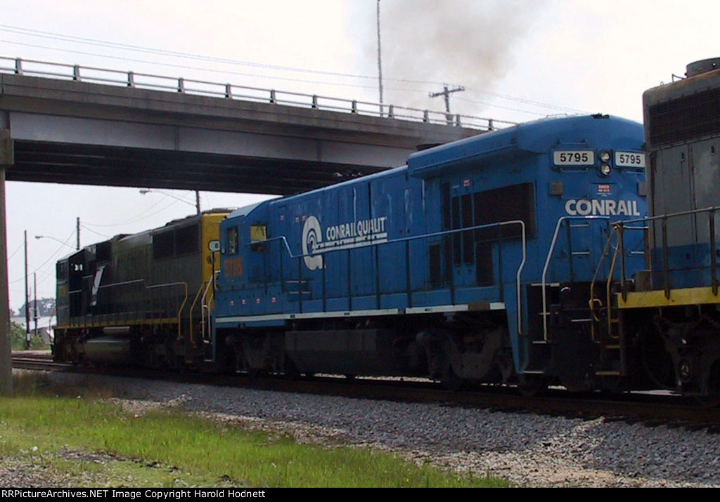 CSX 5795